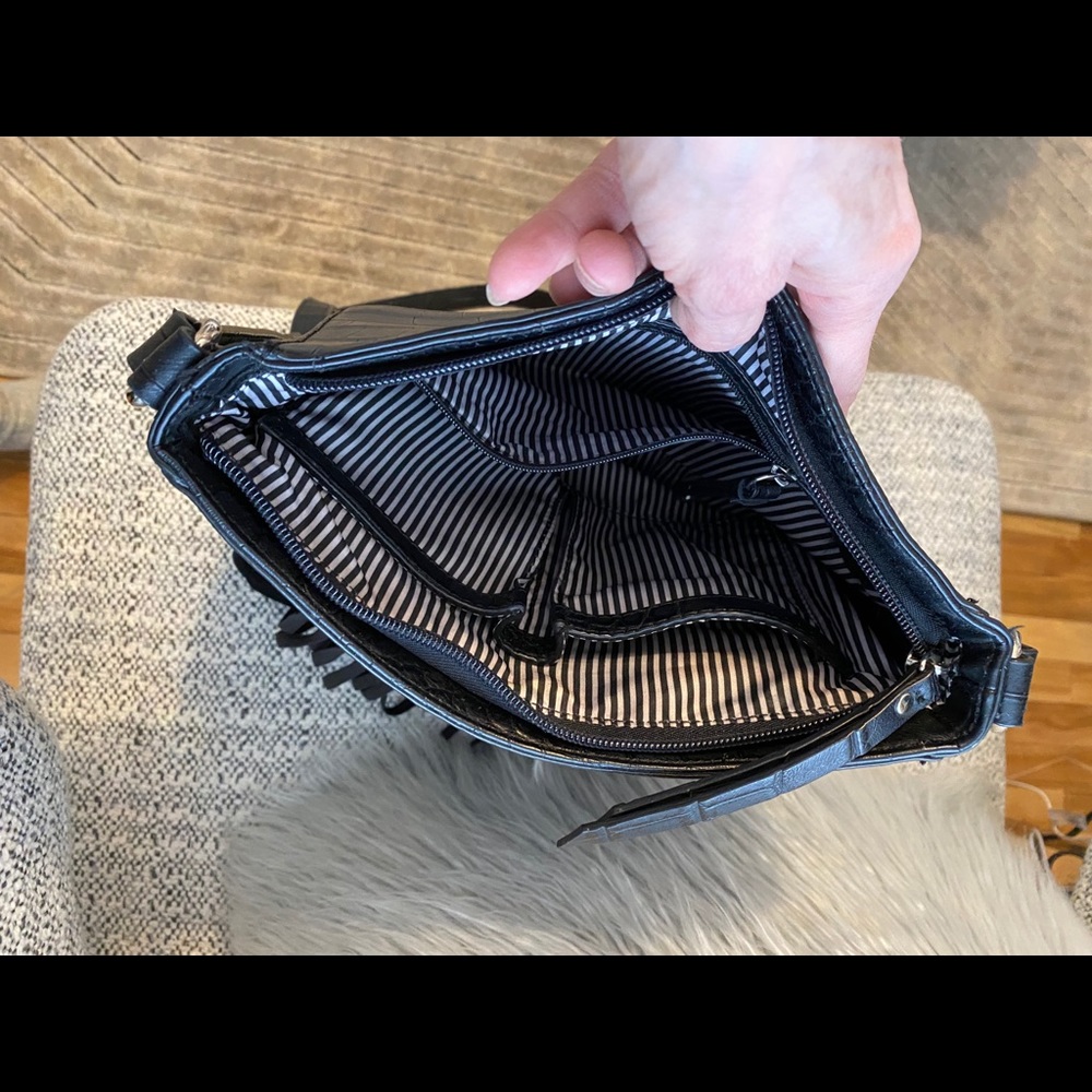 Purse - Picture 4 of 5